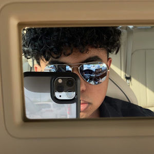 Meet your Posher, Noel